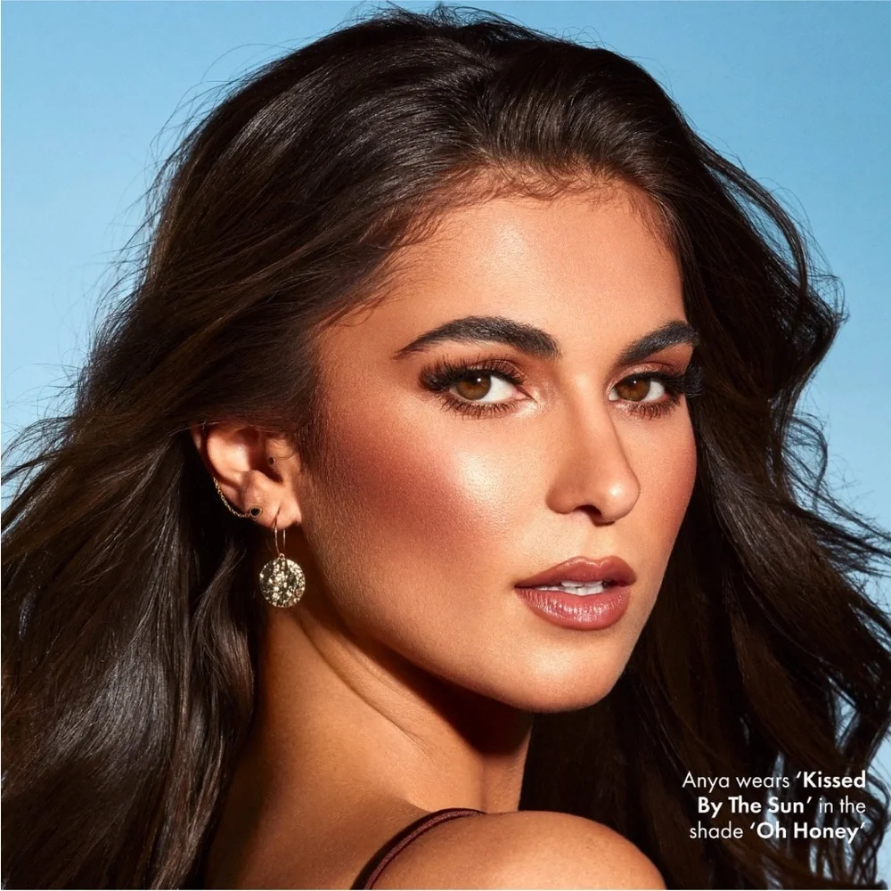ICONIC LONDON Kissed by the Sun Blush & Bronzer “Oh Honey”